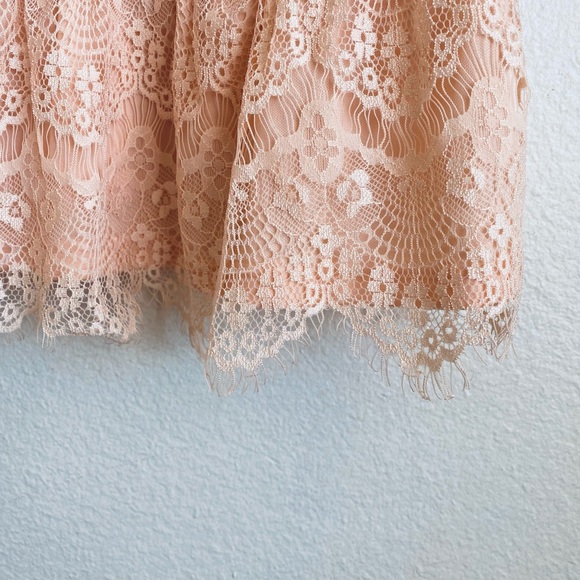 Soft Pink Lace Tank Top - Picture 7 of 8